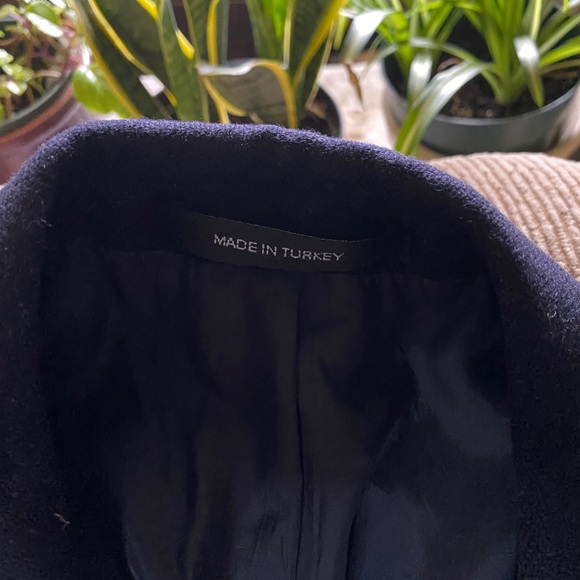 Cashmere Blazer! Sharp, WARM, Stylish, Soft! - Picture 4 of 6